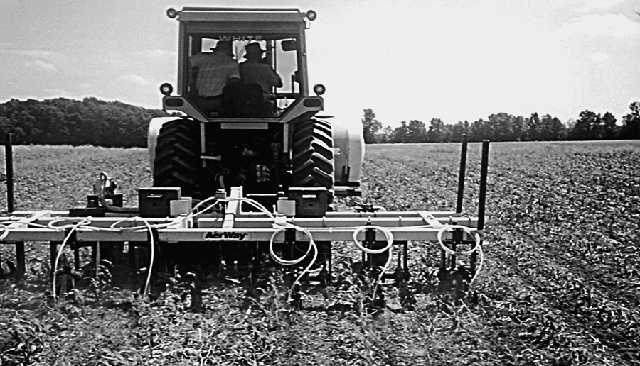 Double Duty Sidedressing Rig