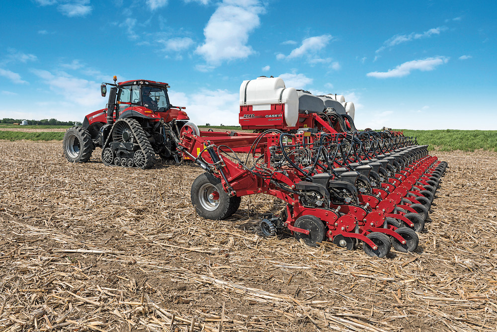 Case IH Introduces 2140 Early Riser Pivot Fold Planter | No-Till Farmer